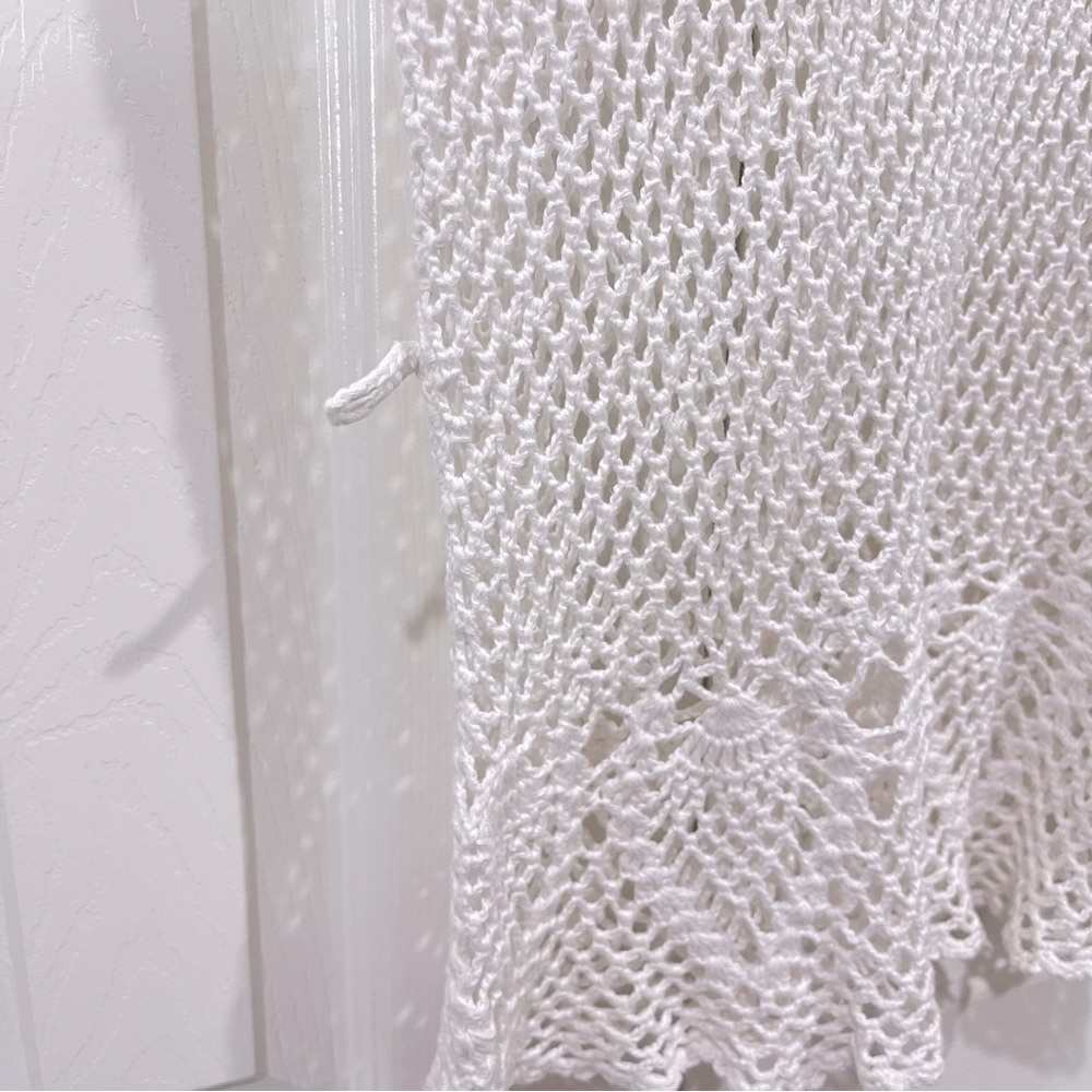 i.e. Soft White Crochet Women's Top Size L - Picture 3 of 8